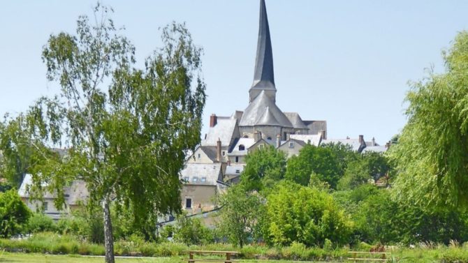 Discover the twisted church spires of Pays de la Loire