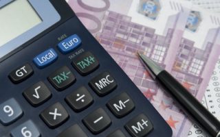 What is the flat tax in France and do I have to pay it?