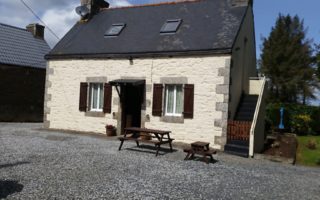 Holiday accommodation: Breton cottage for 6 people