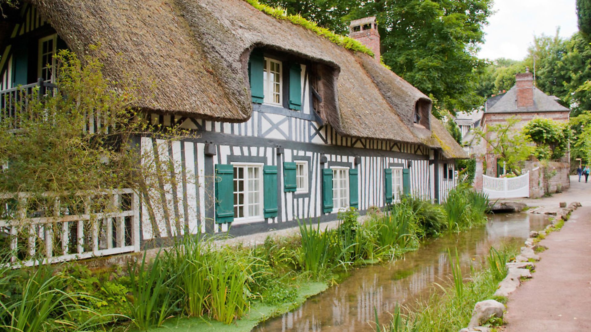 15 beautiful villages in Normandy you should explore Complete France