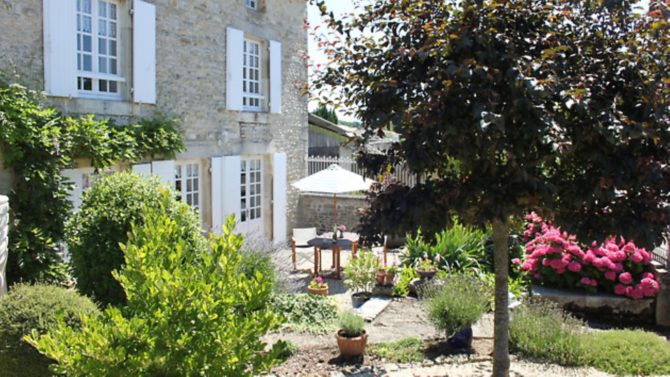 Village house in Vienne