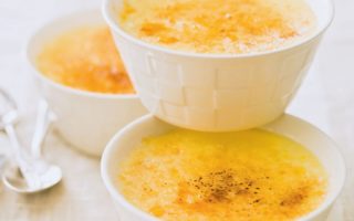 Recipe: White Chocolate Crème Brûlée