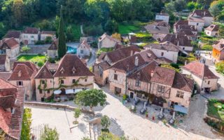 French property market: Prices rise in the provinces during record year