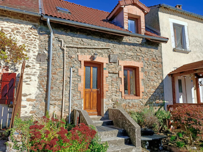 See inside: A £47,000 renovated French cottage with a barn for sale