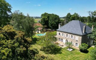 See Inside: A Dream Béarnaise Maison de Maître