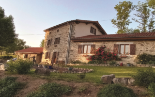 From Ruins to Renewal: An Inspiring Renovation in Puy de Dome