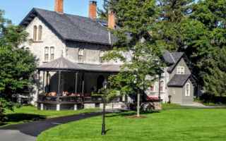 Navigating French Real Estate: Insider Tips for Property Buyers