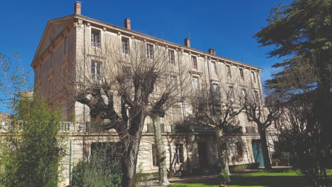 See Inside: A Historic Mansion for sale in Béziers