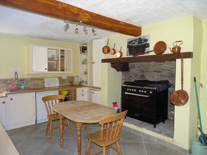 Bargain Buys 5 French Cottages for sale for under €120,000 Complete